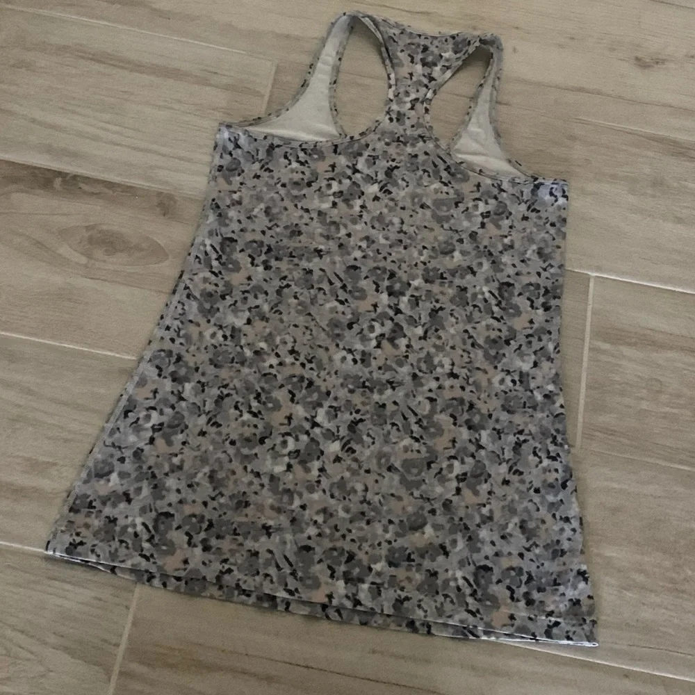 Lululemon Cool Racerback - Picture 2 of 9